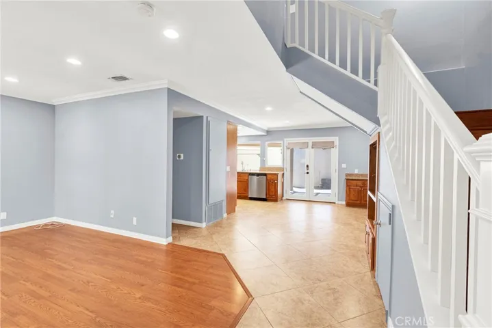 2993 N Cottonwood 13, Orange, California 92865