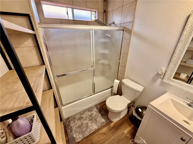 8906 Elm, Los Angeles, California 90002