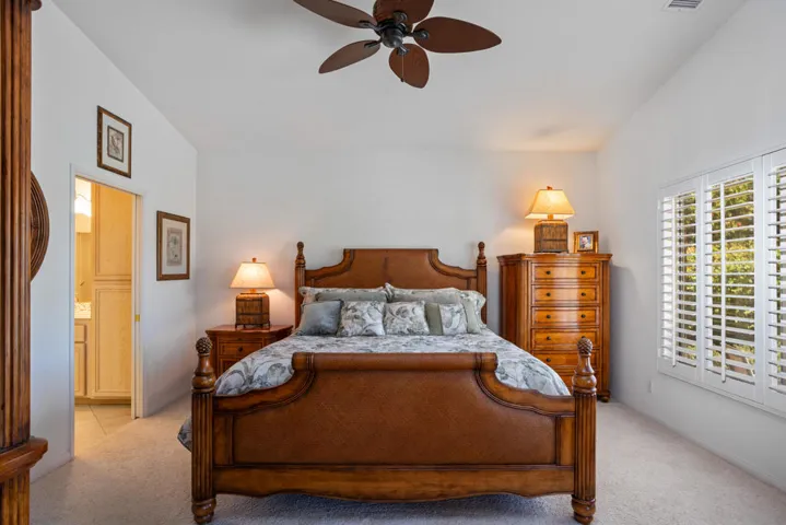 45376 Shaugnessy_287A2029