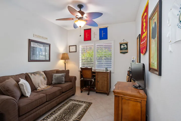 45376 Shaugnessy_287A2131