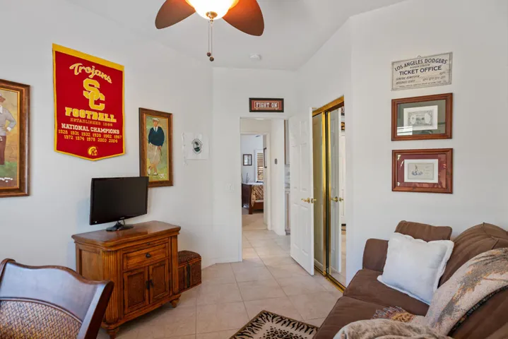 45376 Shaugnessy_287A2151