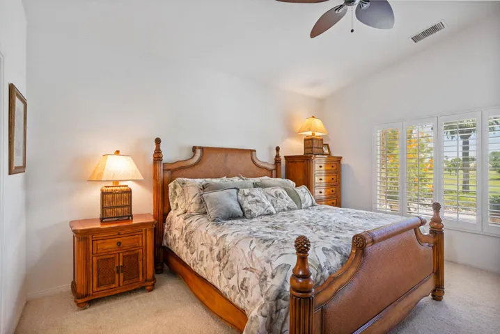 45376 Shaugnessy_287A2036