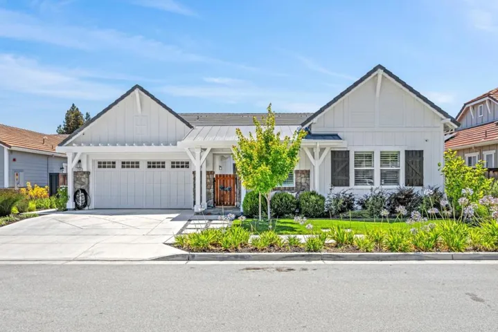 17045 Hill Road, Morgan Hill, California 95037