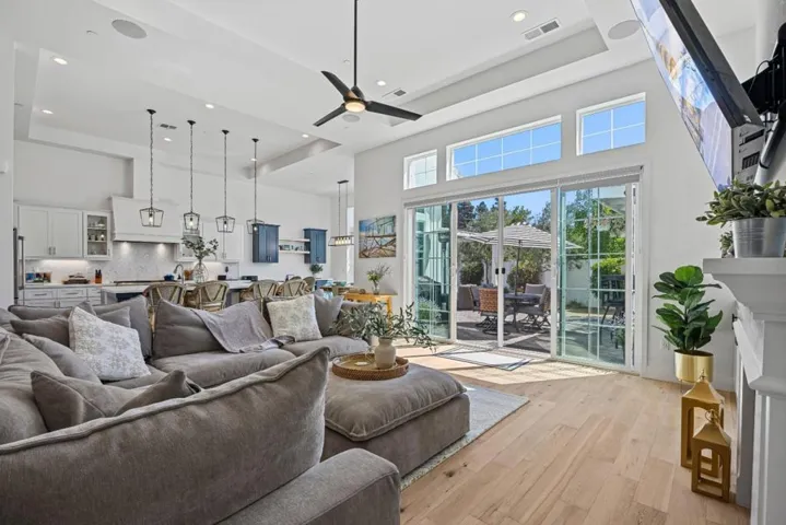 17045 Hill Road, Morgan Hill, California 95037