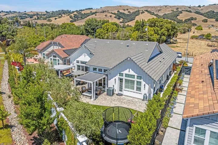 17045 Hill Road, Morgan Hill, California 95037