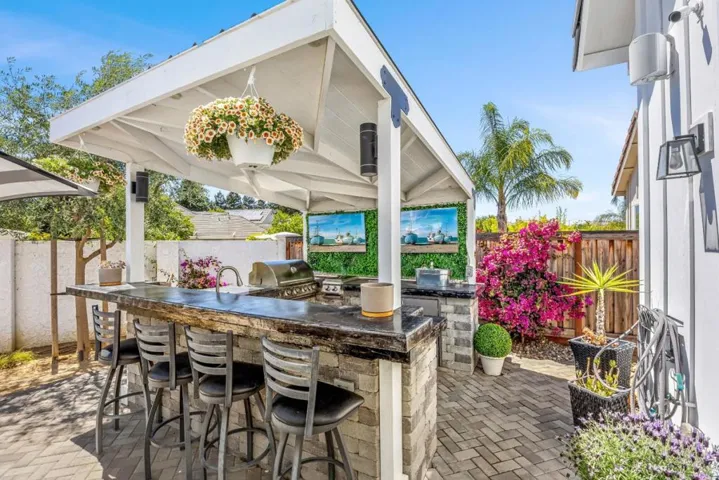17045 Hill Road, Morgan Hill, California 95037