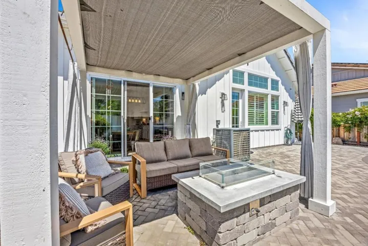17045 Hill Road, Morgan Hill, California 95037