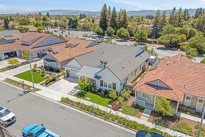 17045 Hill Road, Morgan Hill, California 95037