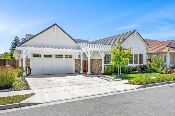 17045 Hill Road, Morgan Hill, California 95037