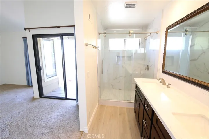 292 Palmer Street C2, Costa Mesa, California 92627