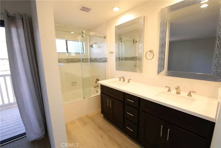 292 Palmer Street C2, Costa Mesa, California 92627