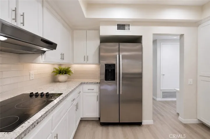 1833 S Araby 16, Palm Springs, California 92264