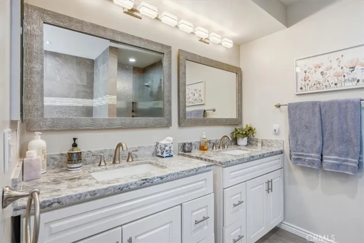 SPA-LIKE BATHROOMS