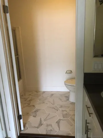 10766 Sabre Hill Dr 253, San Diego, California 92128