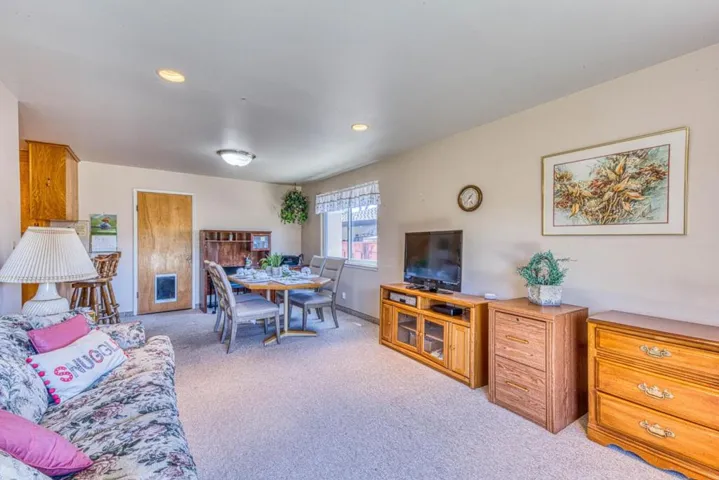 628 Alameda Avenue, Salinas, California 93901