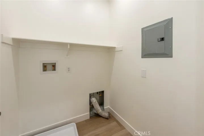 101 Towngate, Irvine, California 92620