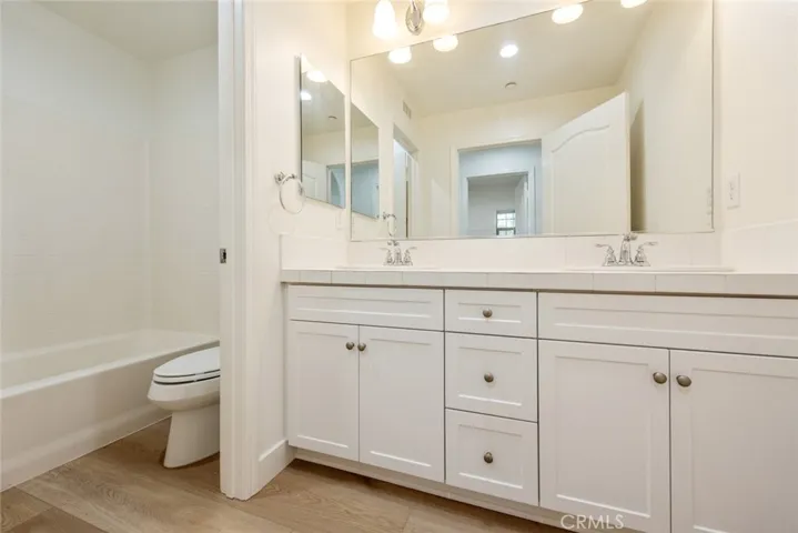 101 Towngate, Irvine, California 92620