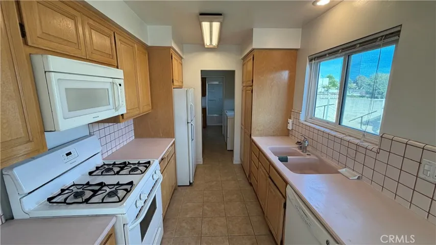 2700 Concord Avenue, Alhambra, California 91803
