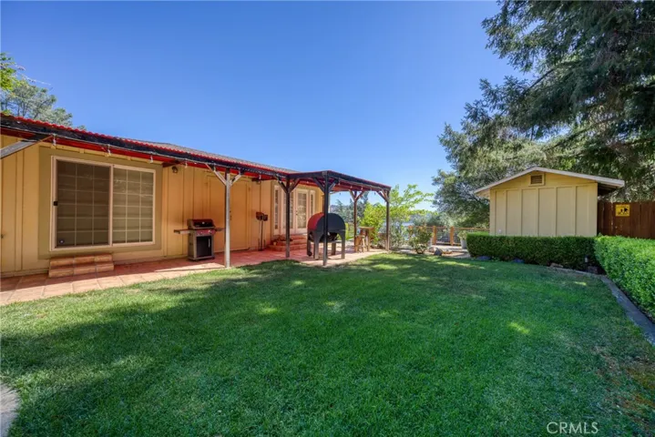 3295 S Lake Court, Kelseyville, California 95451