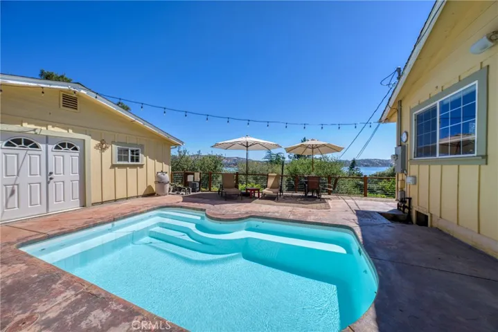 3295 S Lake Court, Kelseyville, California 95451