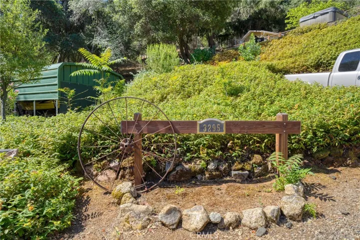 3295 S Lake Court, Kelseyville, California 95451