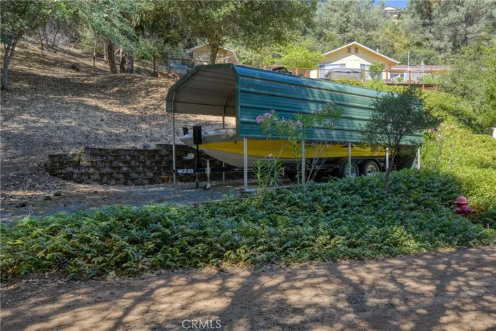 3295 S Lake Court, Kelseyville, California 95451