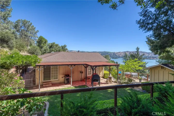 3295 S Lake Court, Kelseyville, California 95451