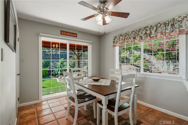 3295 S Lake Court, Kelseyville, California 95451