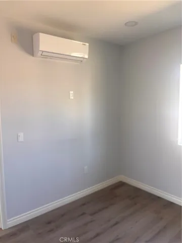 10133 Kester, San Fernando, California 91345