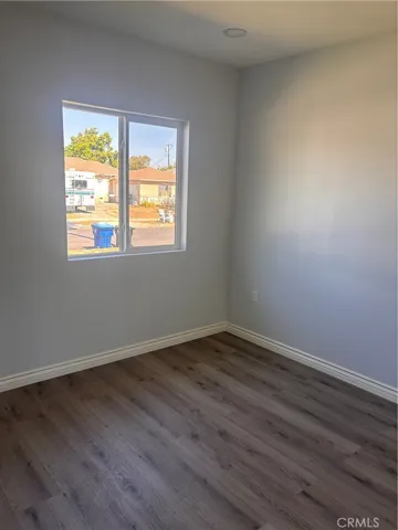 10133 Kester, San Fernando, California 91345