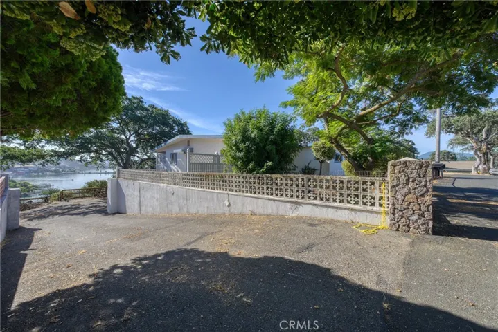 shared driveway doing down