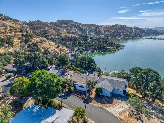 3611 Oak Drive, Clearlake, California 95422