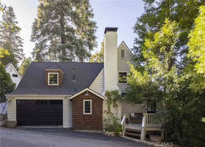 27780 Lakes Edge Drive, Lake Arrowhead, California 92352