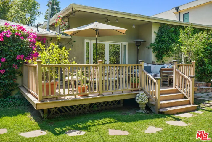 4648 Columbus Avenue, Sherman Oaks, California 91403