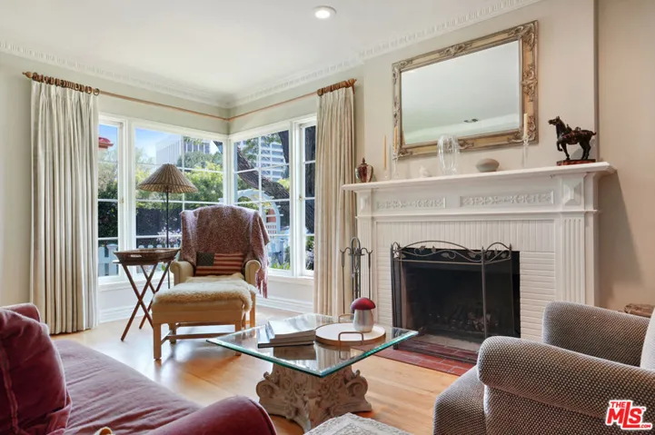 4648 Columbus Avenue, Sherman Oaks, California 91403