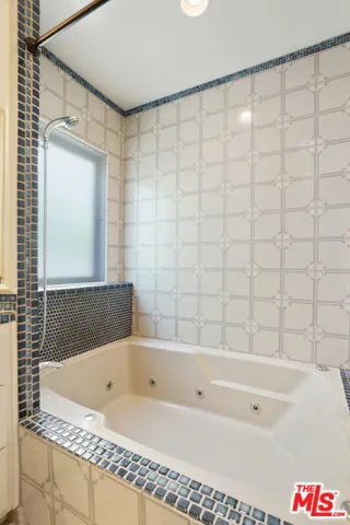 4648 Columbus Avenue, Sherman Oaks, California 91403