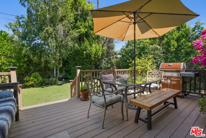 4648 Columbus Avenue, Sherman Oaks, California 91403