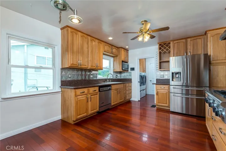 3316 Mills Avenue, La Crescenta, California 91214