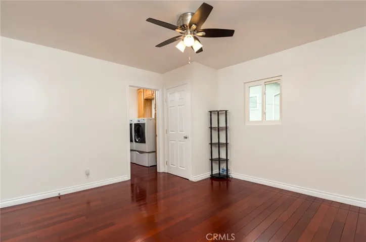 3316 Mills Avenue, La Crescenta, California 91214