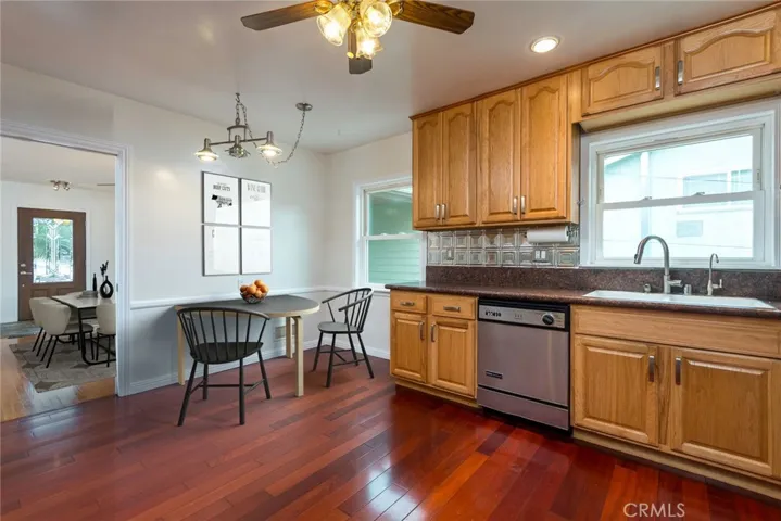 3316 Mills Avenue, La Crescenta, California 91214