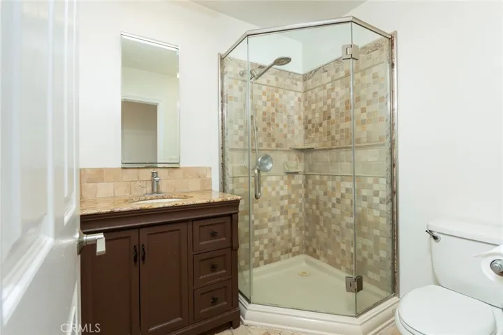 3316 Mills Avenue, La Crescenta, California 91214