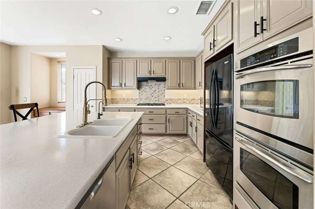 Kitchen side view