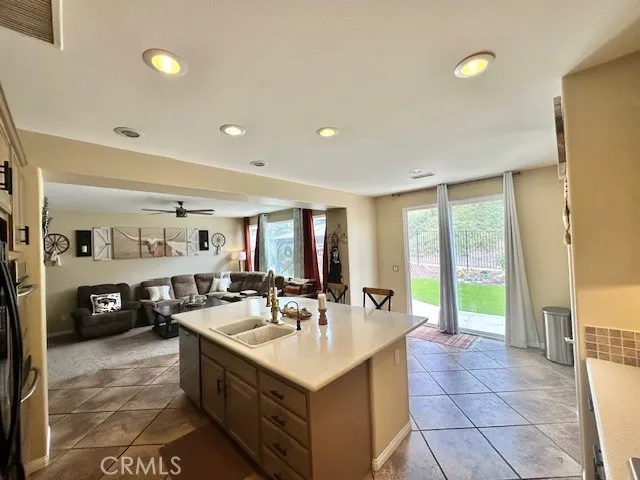 Kitchen picture B
