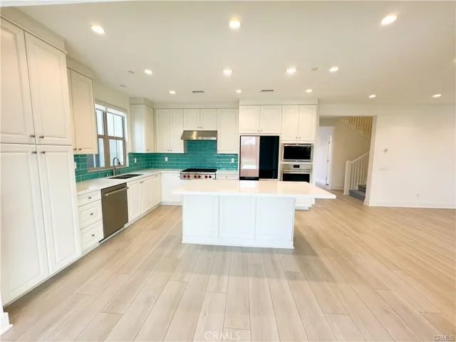 148 Sabbia, Irvine, California 92602