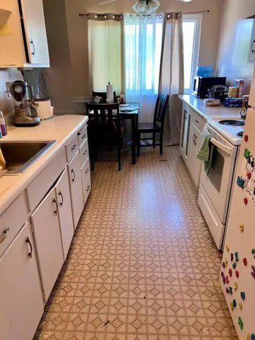 57 Dumbarton Avenue, Redwood City, California 94063