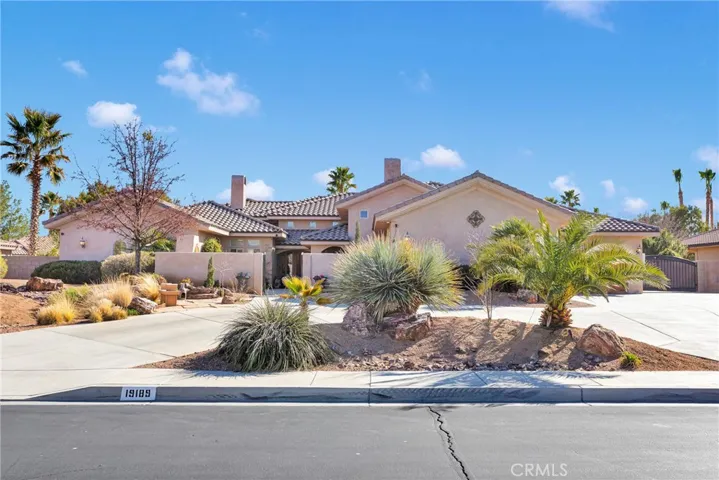 19189 Kanbridge, Apple Valley, California 92308