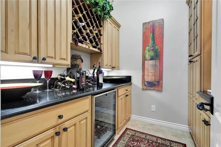 19189 Kanbridge, Apple Valley, California 92308