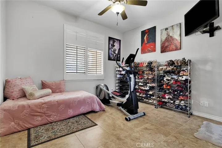 19189 Kanbridge, Apple Valley, California 92308