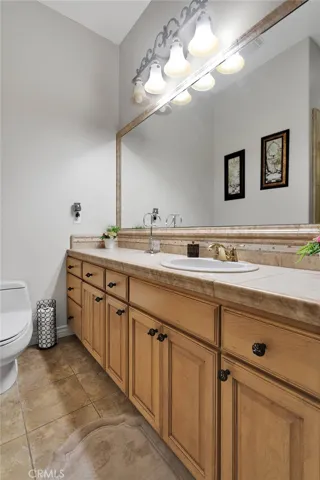 19189 Kanbridge, Apple Valley, California 92308