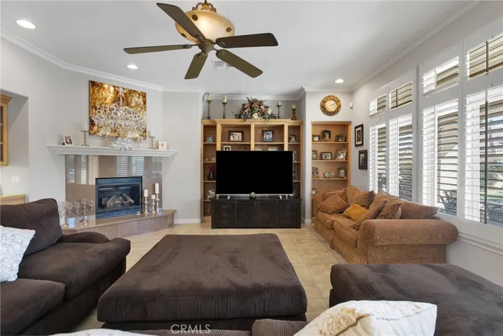 19189 Kanbridge, Apple Valley, California 92308